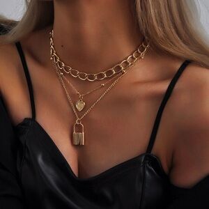 Gold 1pc Layered Padlock & Heart Pendant Necklace